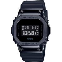 Casio GM-5600B-1E