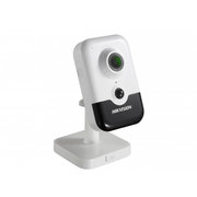 Hikvision DS-2CD2423G0-I фото