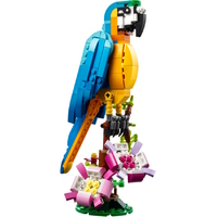 Lego Exotic Parrot 31136