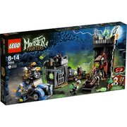 LEGO Monster Fighters 9466 Сумасшедший ученый и его Монстр фото