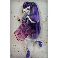 Mattel Monster High Спектра Вондергейст (Вечеринка в горошек)