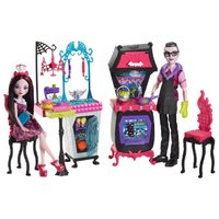 Monster high Набор кукол Семья монстриков Дракулаура