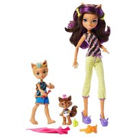 Monster high Набор кукол Семья монстриков Клодин Вульф