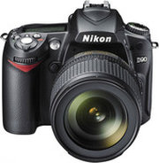 Nikon D90 Kit 18-105mm VR фото