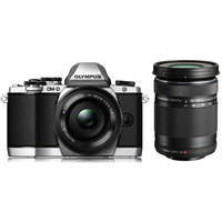 Olympus OM-D E-M10 Double Zoom Kit