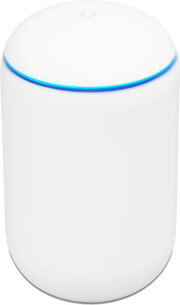 Ubiquiti UniFi Dream Machine фото