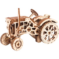 Wooden city Tractor WR318